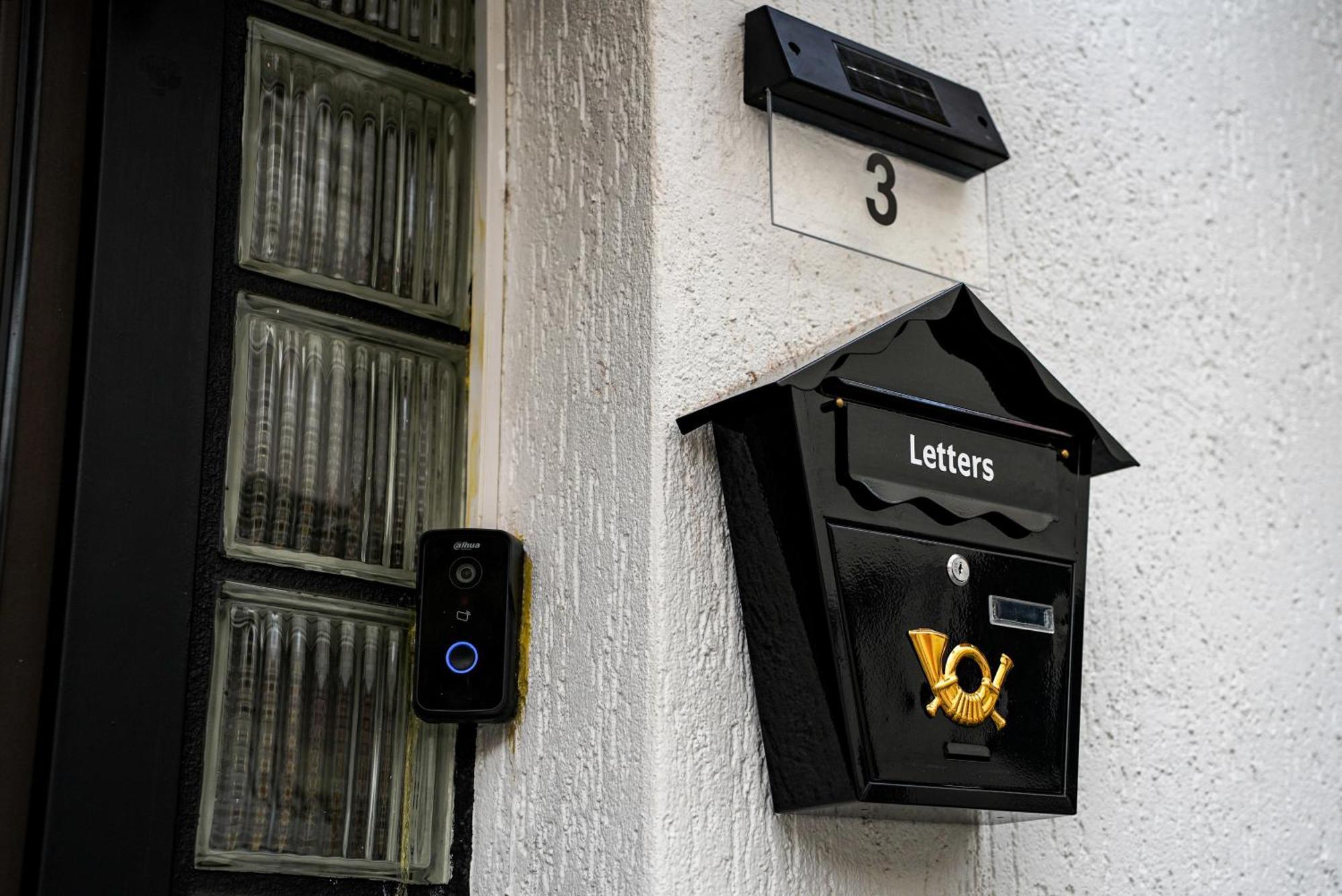 Ten Guest House Pristina Exterior foto